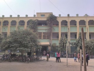 Dwijendralal College