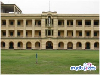 St. Xavier\'s Collegiate School - Primary